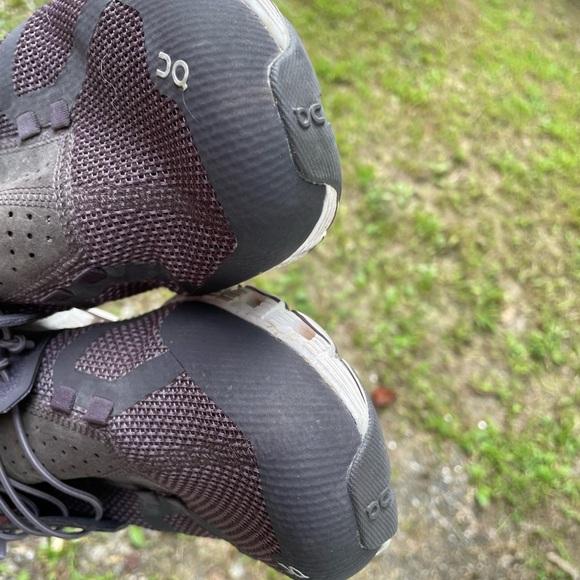 On Cloud Running Shoes Size 11 Men’s - Picture 14 of 15